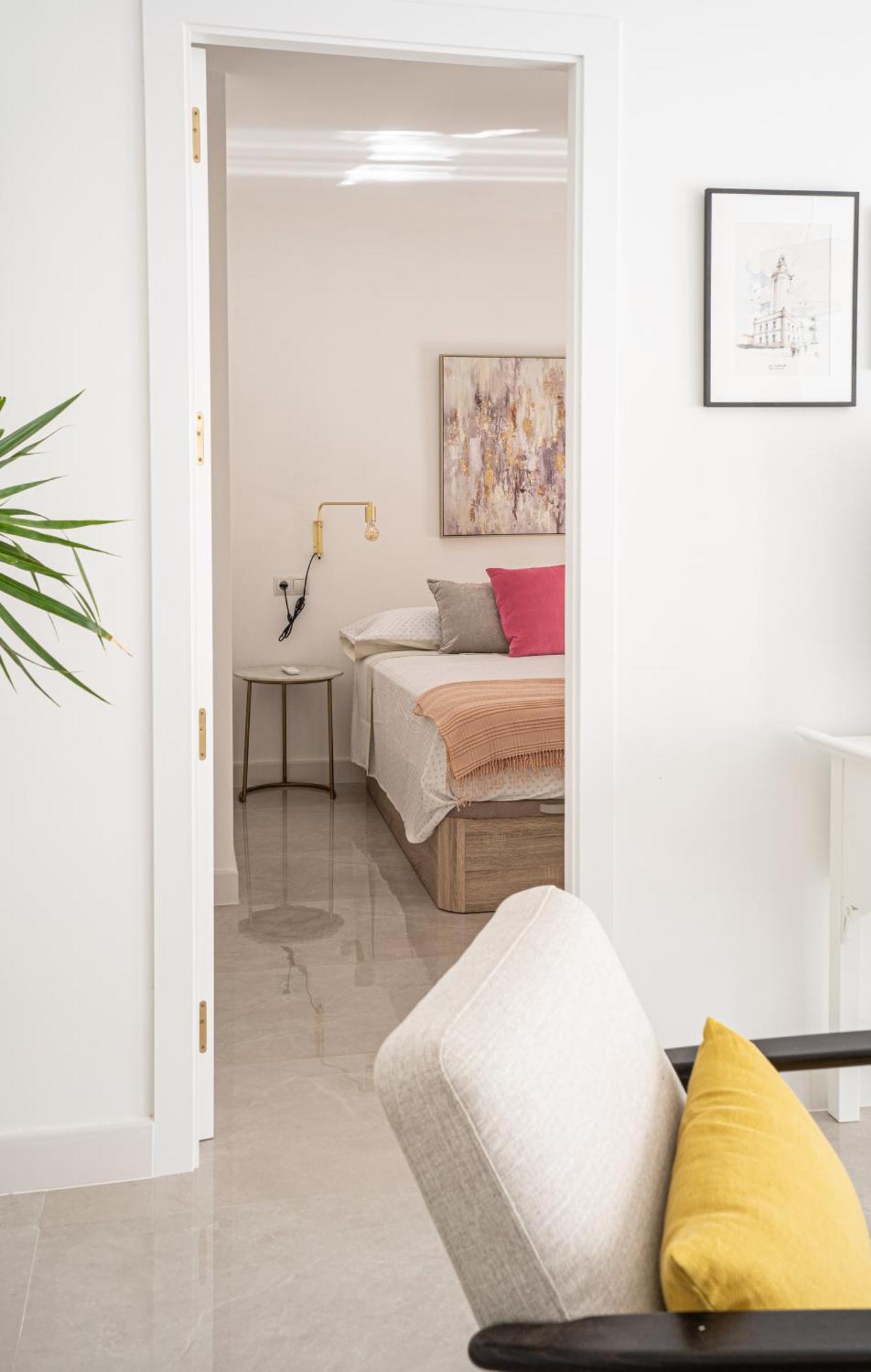 Apartment Center Soho Deluxe Малага Экстерьер фото